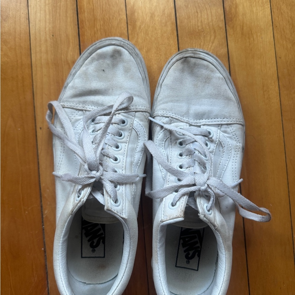 Vans Old Skool White Sneakers Size: W 9.5, Men’s 8